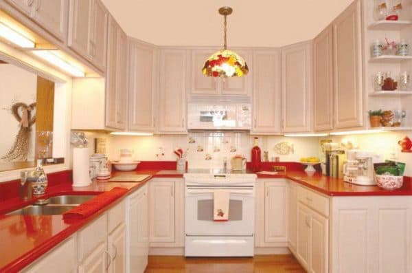 combination of colors in the interior of the kitchen