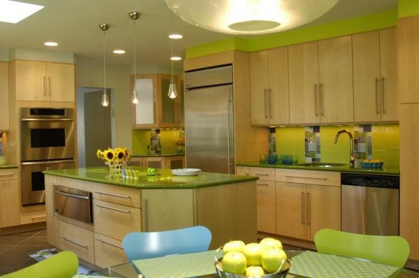 color combination in the kitchen