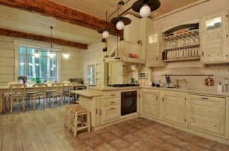 chalet style kitchen